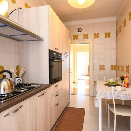 Desenzanoloft A Casa Di Vanda * Desenzano del Garda