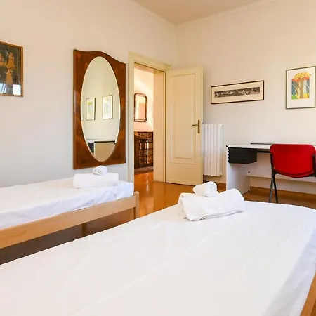 Desenzanoloft A Casa Di Vanda * Desenzano del Garda